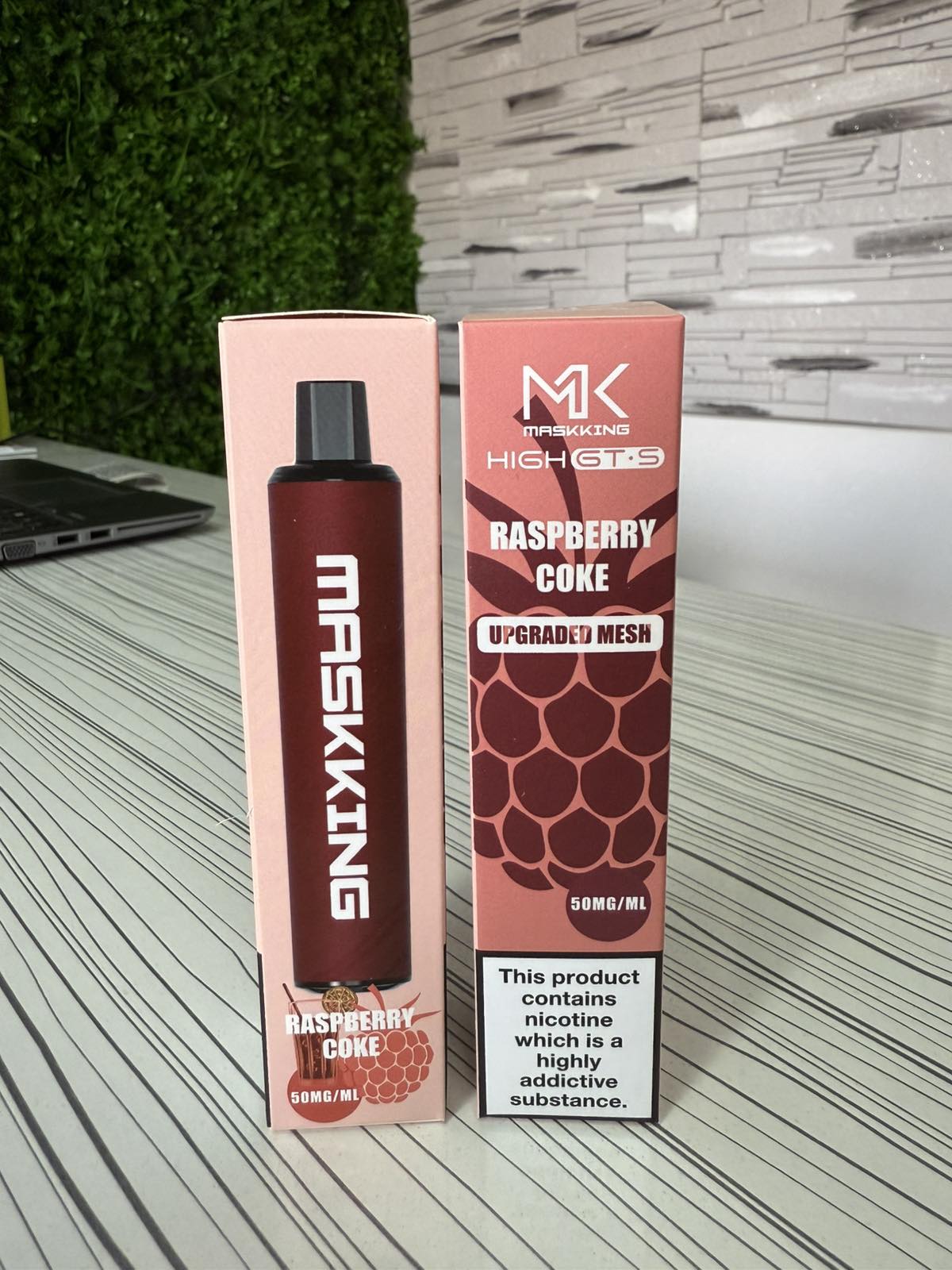 Masking - RaspberryCoke