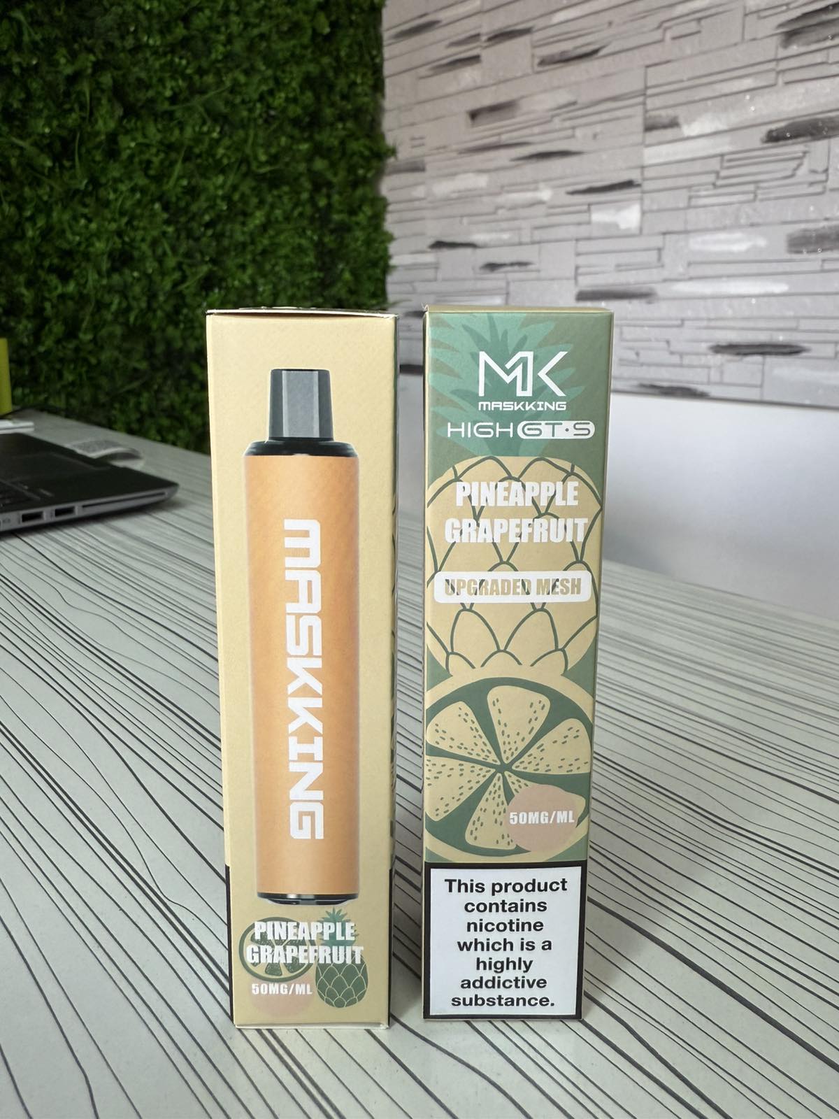 Masking - PineappleGrpefruit